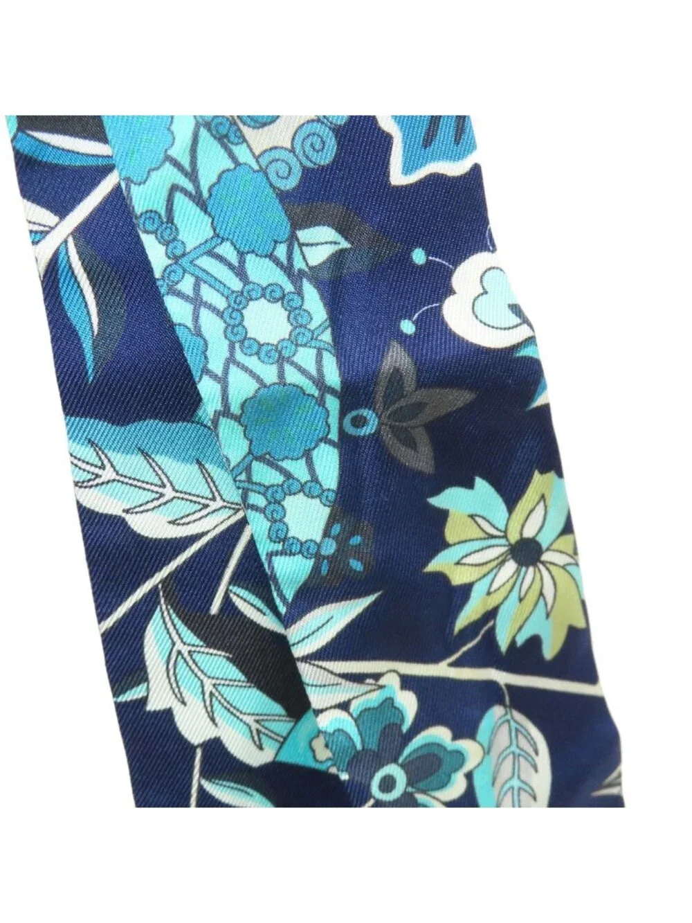 ★SOLD★ Hermes Twilly Scarf Silk - Picture 6 of 10